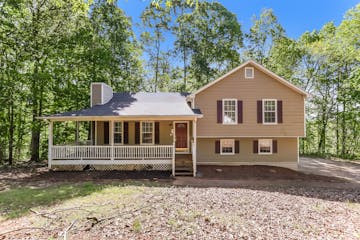 595 Deering Dr Douglasville, GA 30134